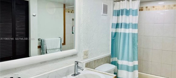 3 Schlafzimmer Gewerbliche Immobilien in Miami, USA, Nr. 615622 18