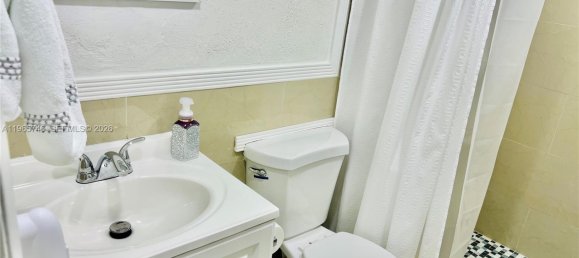 3 Schlafzimmer Gewerbliche Immobilien in Miami, USA, Nr. 615622 14