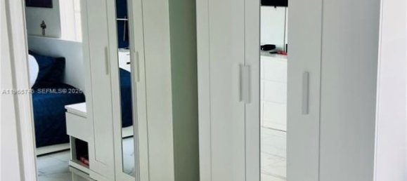3 Schlafzimmer Gewerbliche Immobilien in Miami, USA, Nr. 615622 12