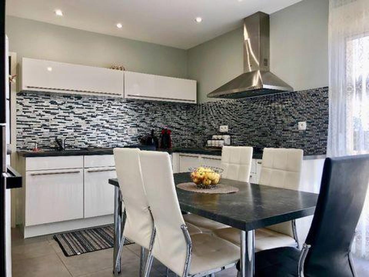 4 غرف نوم منزل في Nevers, France رقم 6655