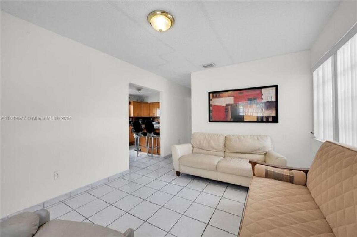 3 bedrooms House in Miami, USA No. 203218