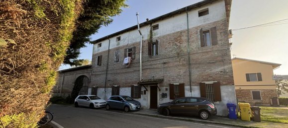 Apartamento de 3 divisões em Parma, Italy N.º 230585 2