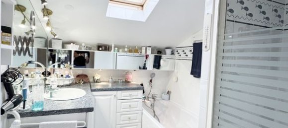 2 bedrooms Apartment in Menucourt, France No. 294899 9