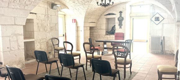 5 bedrooms Building in Ostuni, Italy No. 177269 6