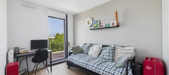 Apartamento de 2 dormitorios en Colombes, France No. 283177 8