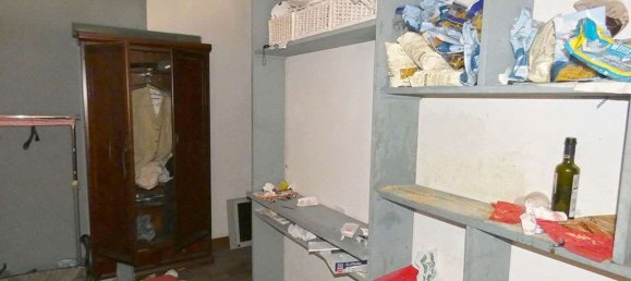 4 bedrooms Apartment in Arezzo, Italy No. 326766 12