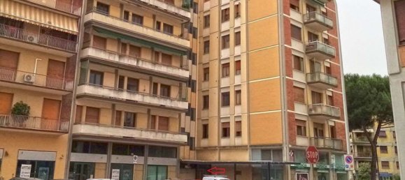 4 bedrooms Apartment in Arezzo, Italy No. 326766 25