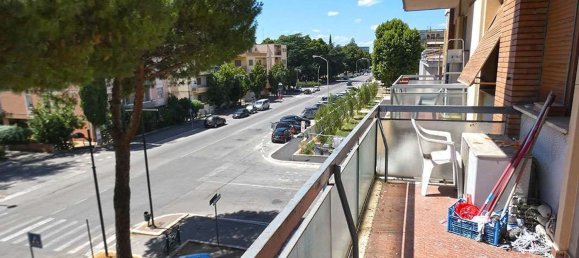 4 bedrooms Apartment in Arezzo, Italy No. 326766 22