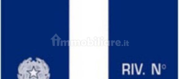 2 rooms Commercial property in Florence, Italy No. 48768 8