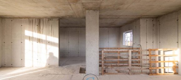 3 bedrooms Villa in Montebelluna, Italy No. 167595 6