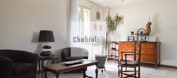 3 bedrooms House in Cramoisy, France No. 66861 6