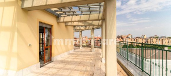 Ático de 1 dormitorio en Turin, Italy No. 12616 12