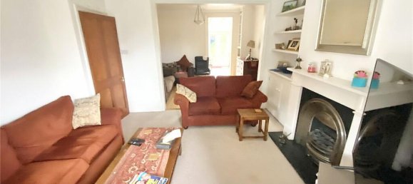 4 bedrooms House in Barnet, United Kingdom No. 6474 2