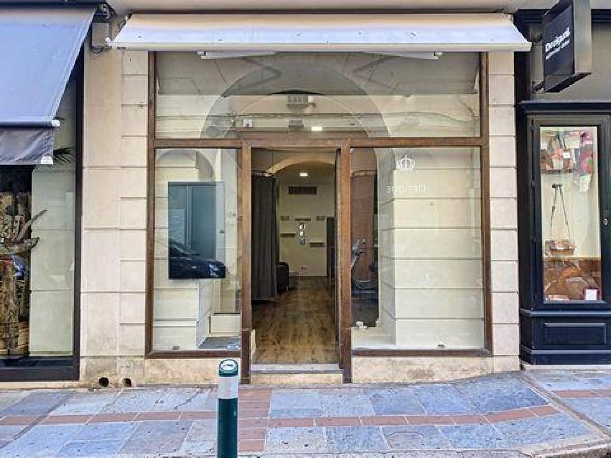 Usine à Ajaccio, France 42m² No. 18056