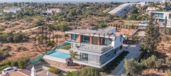 4 bedrooms House in Albufeira, Portugal No. 99329 8