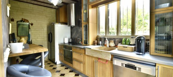 4 bedrooms House in Beynes, France No. 123402 6