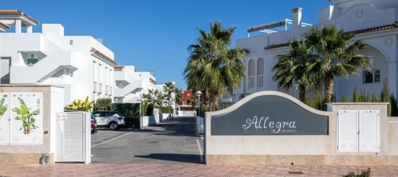 Пентхаус с 2 спальнями в Сьюдад Кесада, Испания № 145731 47