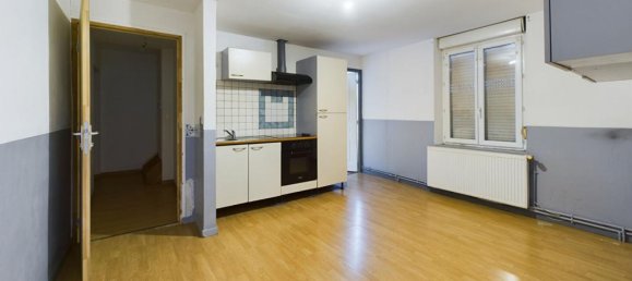 Здание с 5 комнатами в Ирсон, Франция № 60194 9