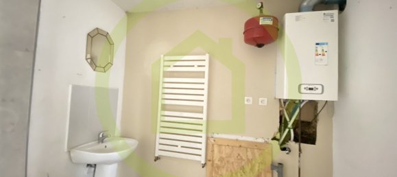 Edificio de 3 habitaciónes en Maubeuge, France No. 219147 8