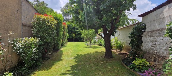 3 bedrooms House in Maintenon, France No. 65035 12