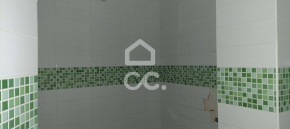 Gewerbliche Immobilie in Lousada, Portugal 205m², Nr. 15547 9