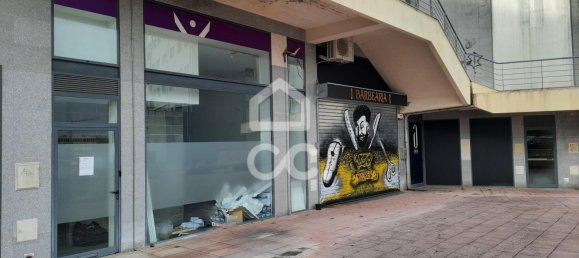 Gewerbliche Immobilie in Lousada, Portugal 205m², Nr. 15547 15