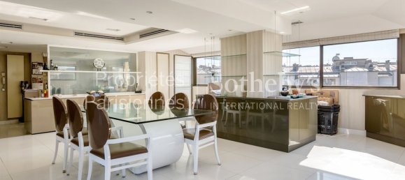 4 bedrooms Penthouse in Paris, France No. 168054 9