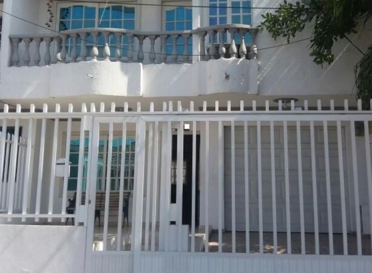 4 bedrooms House in Atlantico, Colombia No. 8526