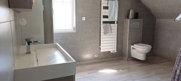 5 bedrooms House in Guiscard, France No. 303817 3