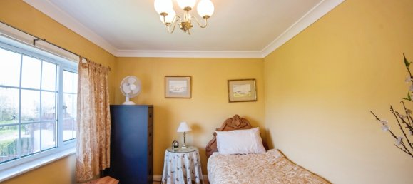  House in Louth, United Kingdom No. 1828 12