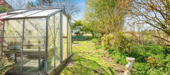  House in Louth, United Kingdom No. 1828 16