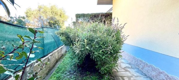 Villa de 4 habitaciónes en Montignoso, Italy No. 114349 3