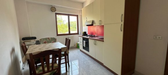 Apartamento T6 em Reggio Calabria, Italy N.º 353167 8