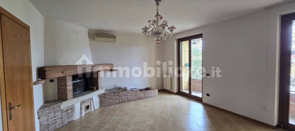 3 chambres Villa à Lonato del Garda, Italy No. 326519 9