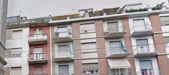 4 rooms Apartment in Turin, Italy No. 284482 5