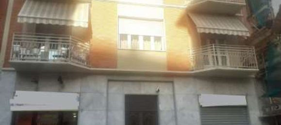 4 rooms Apartment in Turin, Italy No. 284482 6