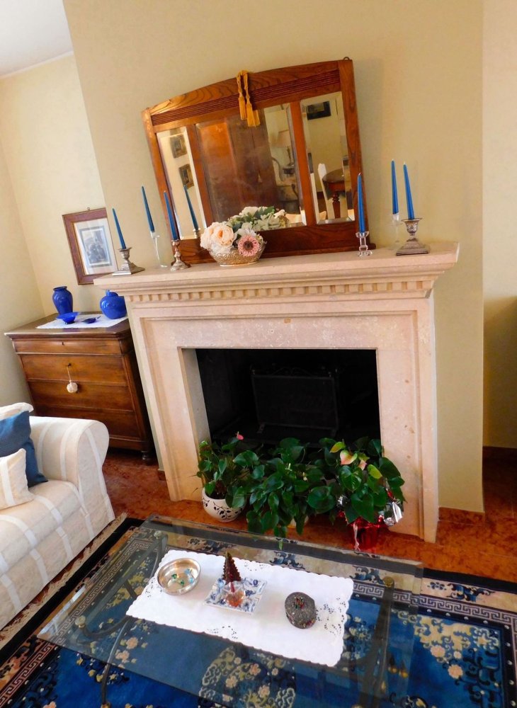 6 rooms House in Gambolò, Italy No. 178153