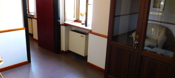 6 rooms House in Gambolò, Italy No. 178153 38