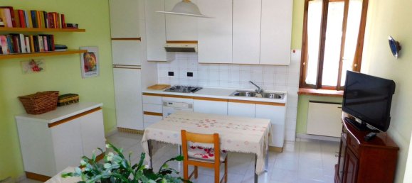 6 rooms House in Gambolò, Italy No. 178153 3