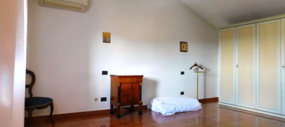 6 rooms House in Gambolò, Italy No. 178153 35