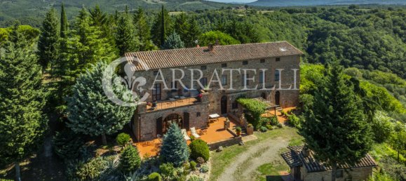 7 Schlafzimmer Grundstück in Città della Pieve, Italy, Nr. 329314 46