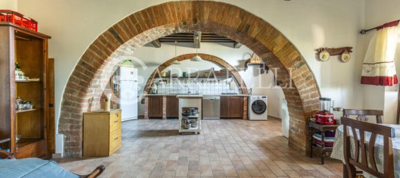 7 Schlafzimmer Grundstück in Città della Pieve, Italy, Nr. 329314 37