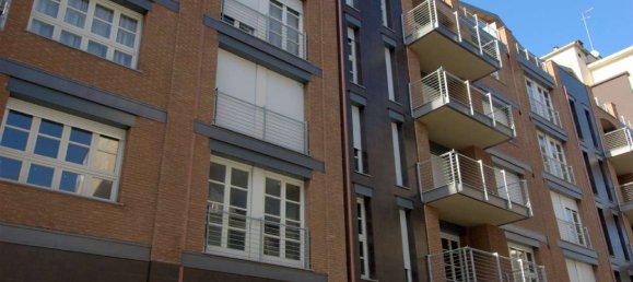 1-Zimmer Garage in Turin, Italy, Nr. 73387 9