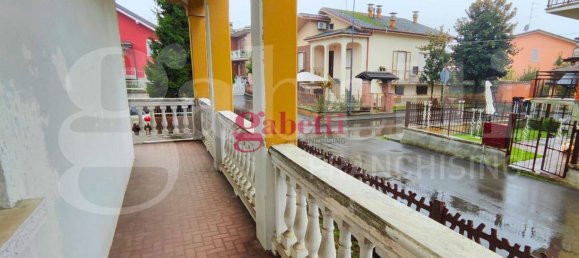 4 rooms Apartment in Piacenza, Italy No. 17330 10