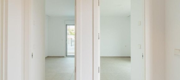 3 Schlafzimmer Wohnung in Alicante, Spain, Nr. 178411 7