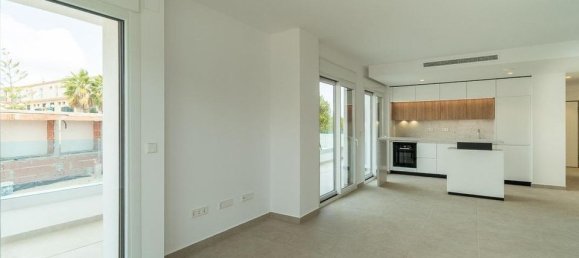 3 Schlafzimmer Wohnung in Alicante, Spain, Nr. 178411 22