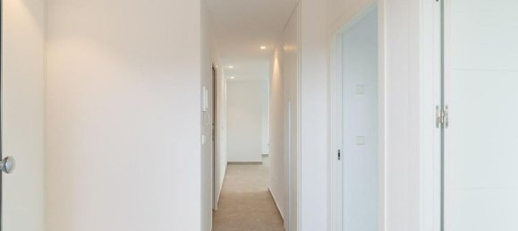 3 Schlafzimmer Wohnung in Alicante, Spain, Nr. 178411 6