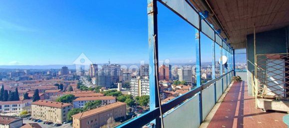 3 bedrooms Apartment in Terni, Italy No. 115043 5