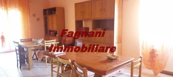 5 Schlafzimmer Villa in Lariano, Italy, Nr. 108002 22
