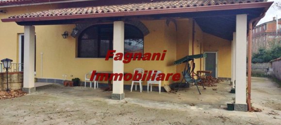 5 Schlafzimmer Villa in Lariano, Italy, Nr. 108002 2